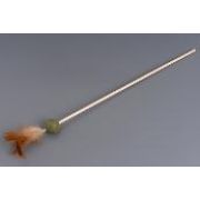 Игрушка д/кошек Дразнилка WOGY Шарик из кошачей мяты с перьями на деревянной палочке арт.10123-1919 Код272110