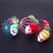 Игрушка д/кошек WOGY Мышка-погремушка меховая с перьями, в пружинном шарике 8х6см, микс арт.2024-0856 Код273228